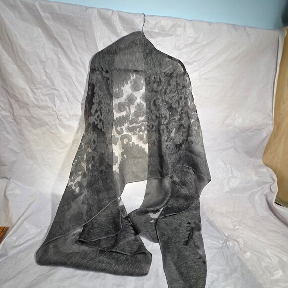 G Brocade Scarf/Shawl Gray Shiny Soft 84" x 28" - Picture 2 of 6